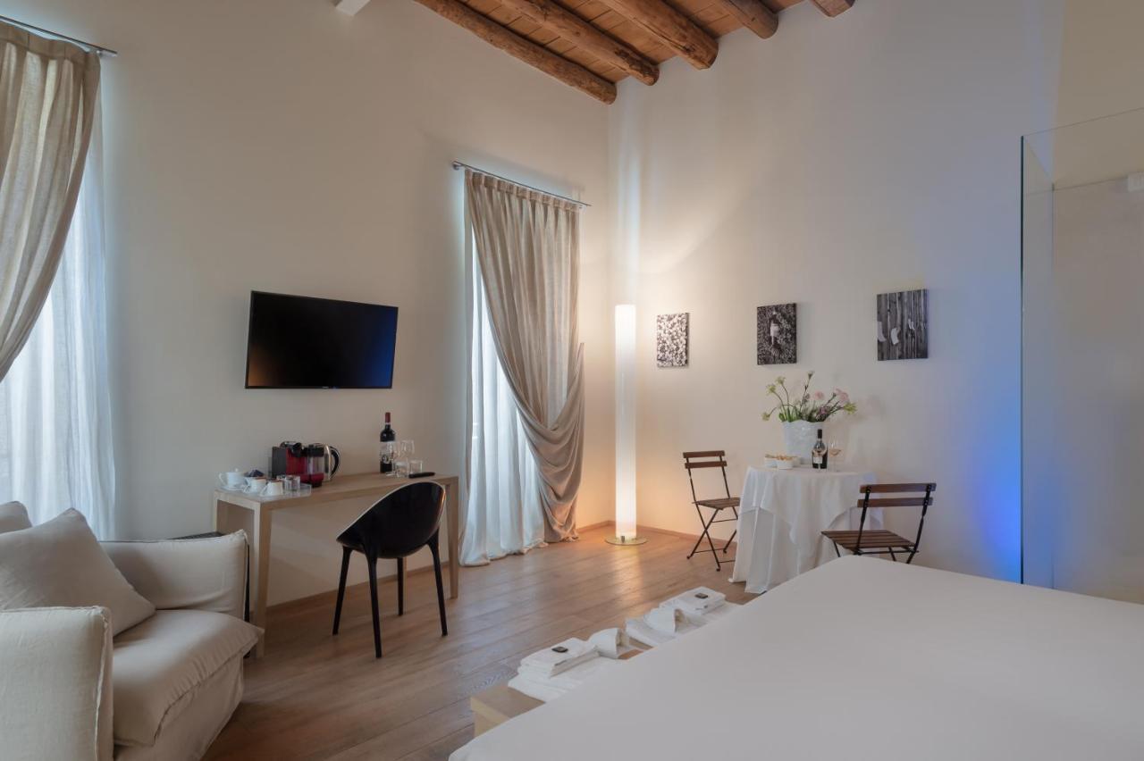 Massimago Wine 4*